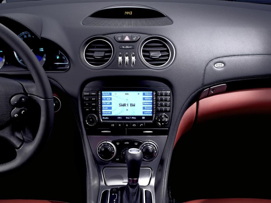  Mercedes-Benz SL350 2006 года  (фото 4 из 22)
